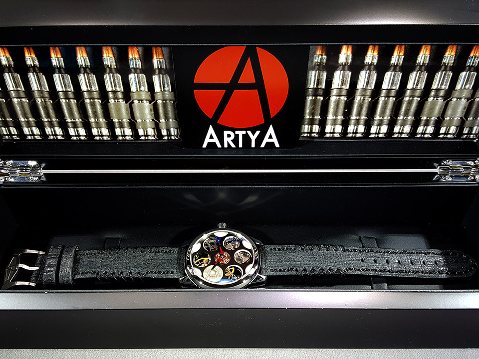 ArtyAの腕時計ボックス