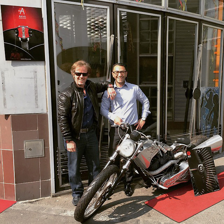 Harley Davidson customized by ArtyA　at SWART Basel