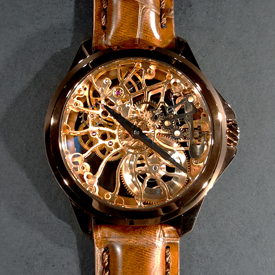 Mechanical skeleton watch
